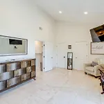 Luxe La Jolla Getaway With Pool And Coastline Views!