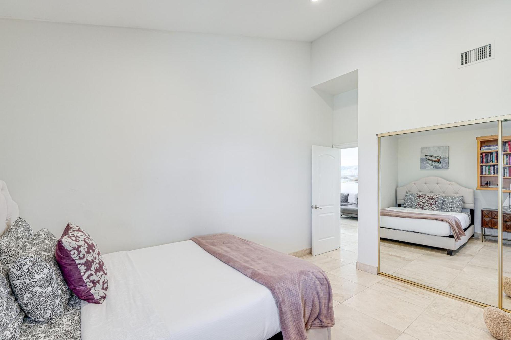 Holiday home Luxe La Jolla Getaway With Pool And Coastline Views! San Diego