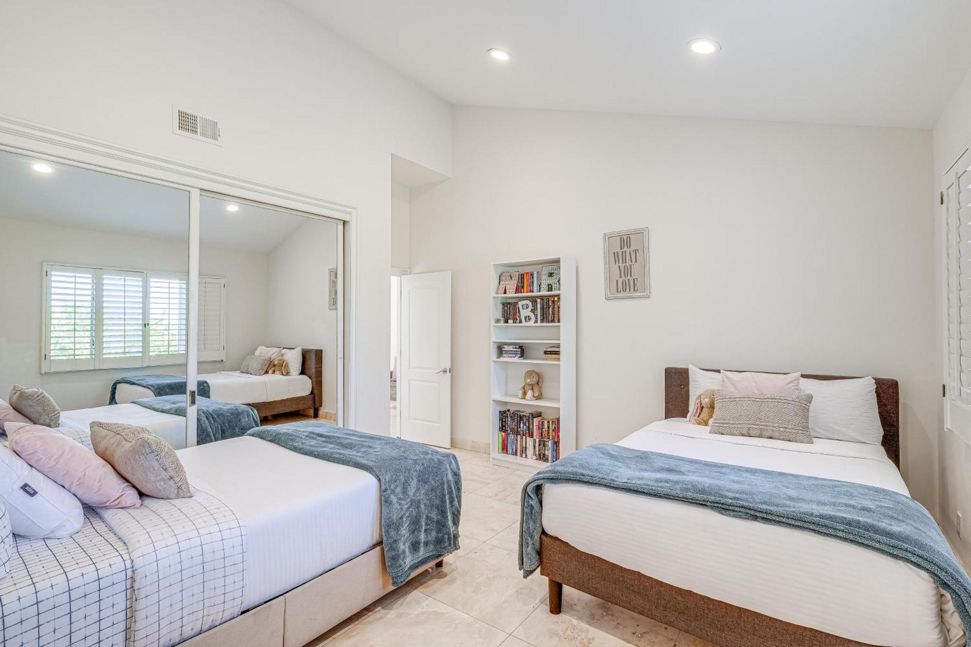 Luxe La Jolla Getaway With Pool And Coastline Views!