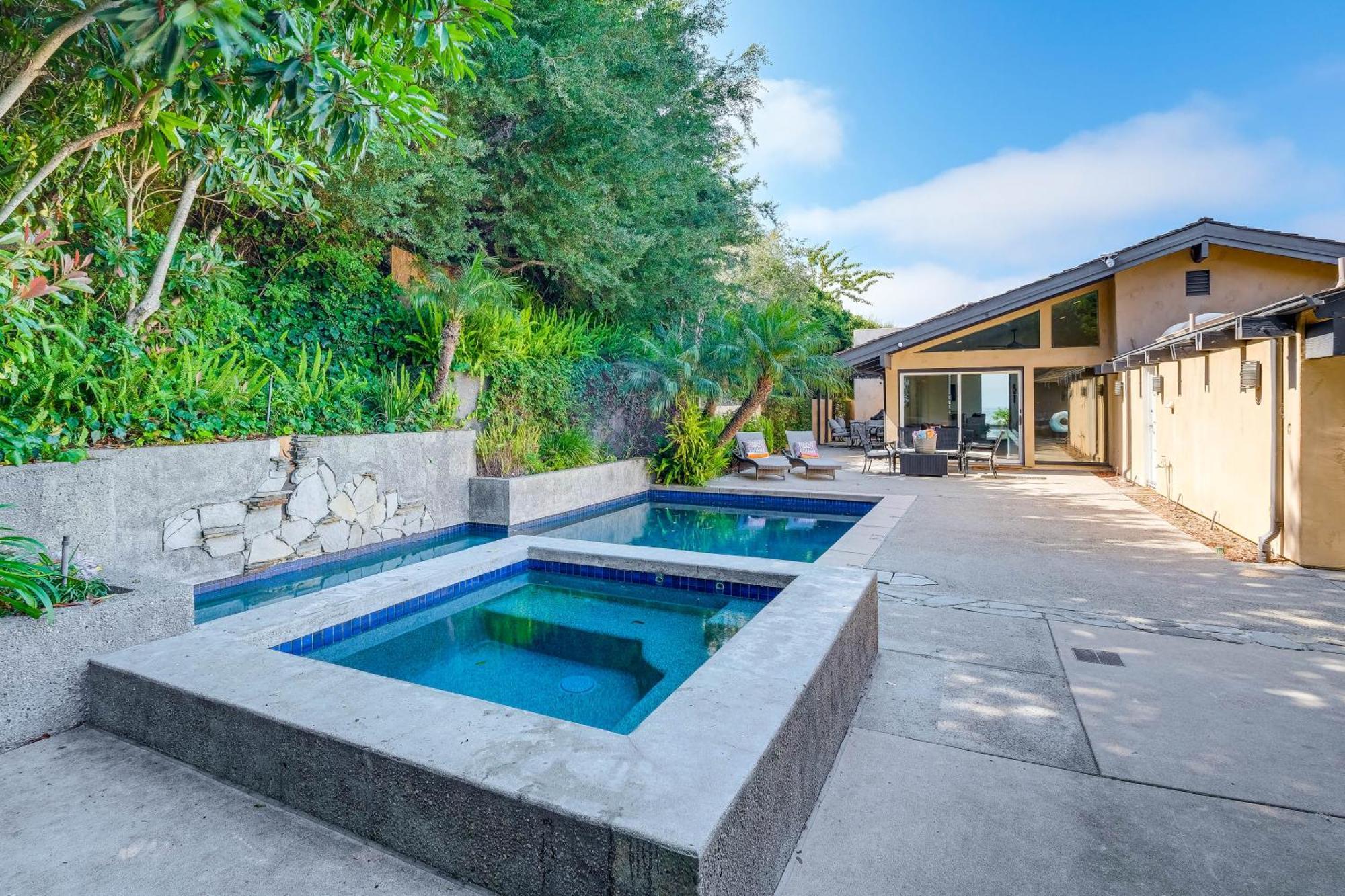 Luxe La Jolla Getaway With Pool And Coastline Views! Casa de férias San Diego